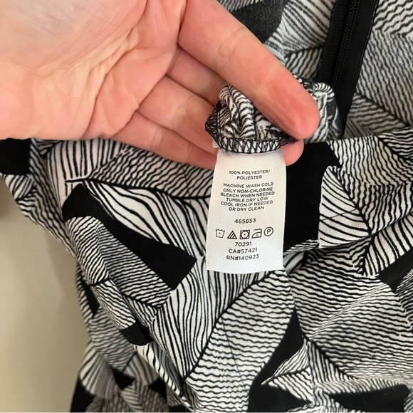 Loft Fern Black White Botanical Print Romper with Pockets - Picture 14 of 14